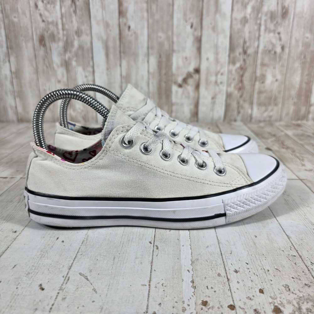 Converse Chuck Taylor All Star Low Top White Heart Print Lining 560862F Womens 7